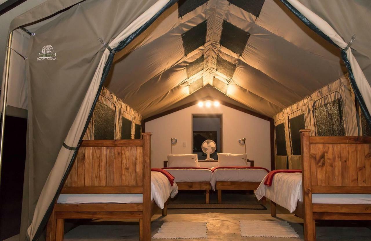 Вилла Gondwana Etosha Safari Camp Окаукуэджо Экстерьер фото